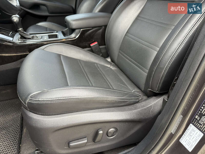 Внедорожник / Кроссовер Kia Sorento 2017 в Одессе фото 8 Внедорожник / Кроссовер Kia Sorento 2017 в Одессе