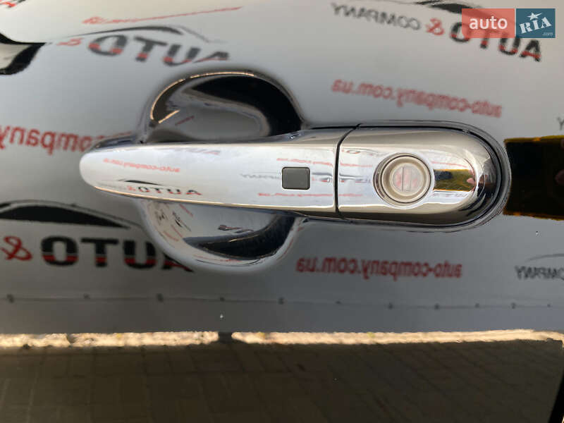 Внедорожник / Кроссовер Kia Sorento 2012 в Львове фото 36 Внедорожник / Кроссовер Kia Sorento 2012 в Львове