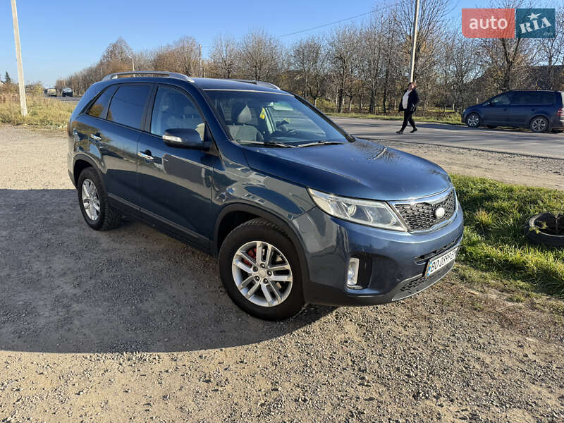 Внедорожник / Кроссовер Kia Sorento 2013 в Бучаче фото Внедорожник / Кроссовер Kia Sorento 2013 в Бучаче