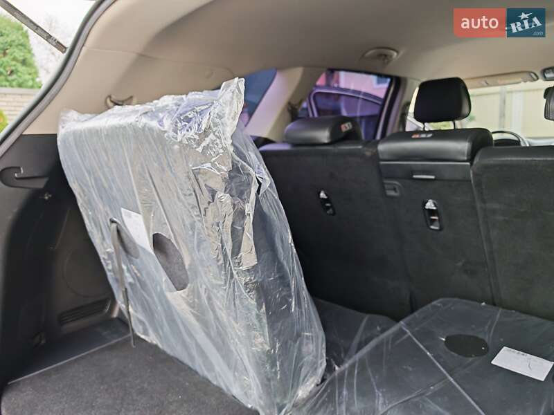 Внедорожник / Кроссовер Kia Sorento 2015 в Могилев-Подольске