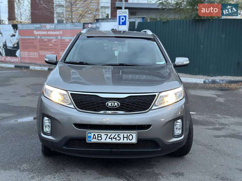 Внедорожник / Кроссовер Kia Sorento 2014 в Киеве
