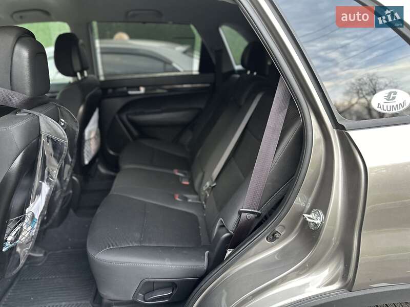 Внедорожник / Кроссовер Kia Sorento 2014 в Киеве