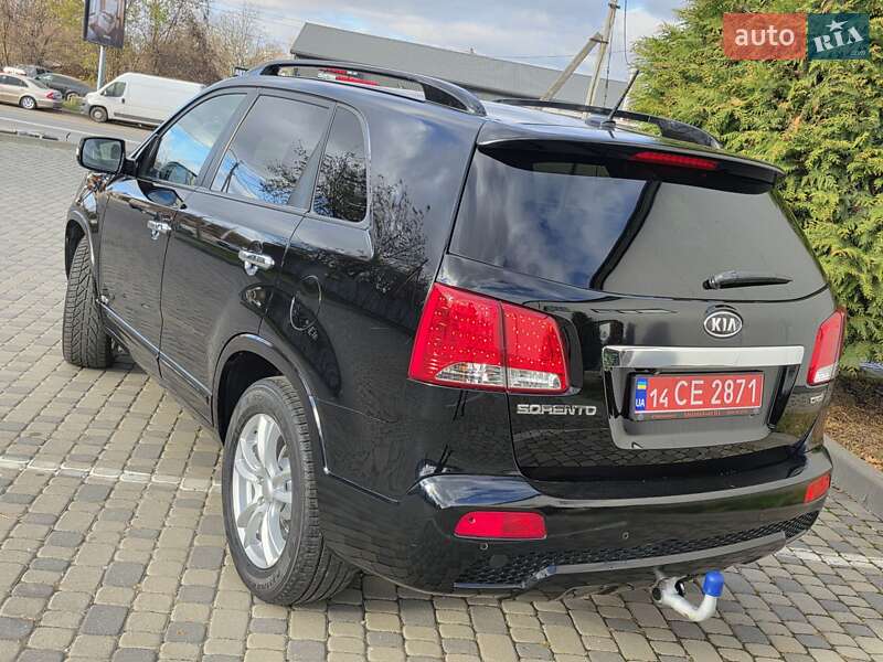 Внедорожник / Кроссовер Kia Sorento 2013 в Ивано-Франковске