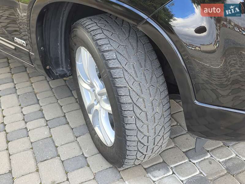 Внедорожник / Кроссовер Kia Sorento 2013 в Ивано-Франковске