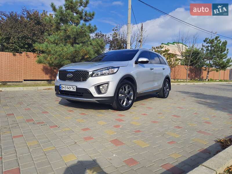 Позашляховик / Кросовер Kia Sorento 2015 в Ізмаїлі