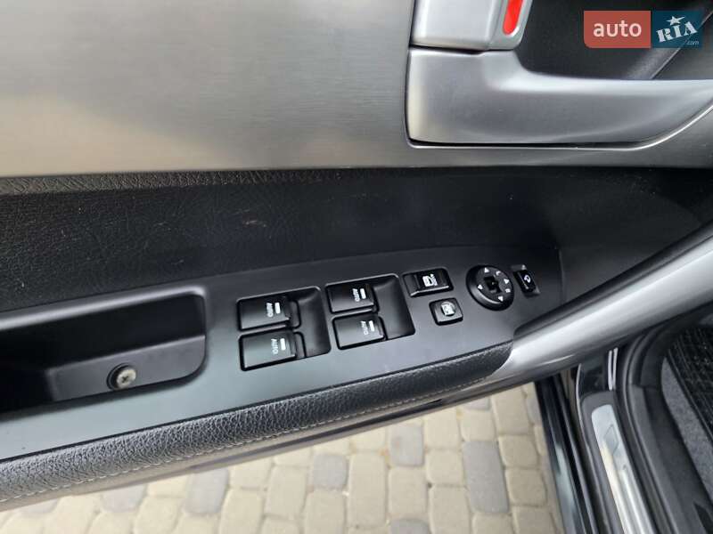 Внедорожник / Кроссовер Kia Sorento 2013 в Ивано-Франковске