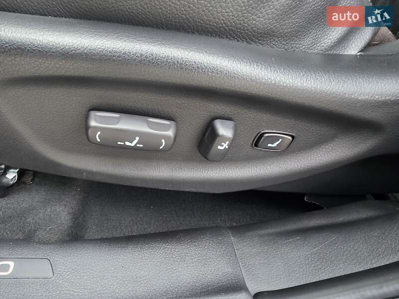 Внедорожник / Кроссовер Kia Sorento 2013 в Ивано-Франковске