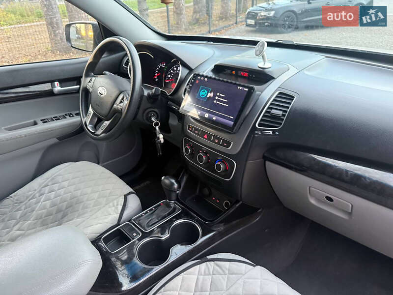 Внедорожник / Кроссовер Kia Sorento 2013 в Стрые фото 48 Внедорожник / Кроссовер Kia Sorento 2013 в Стрые