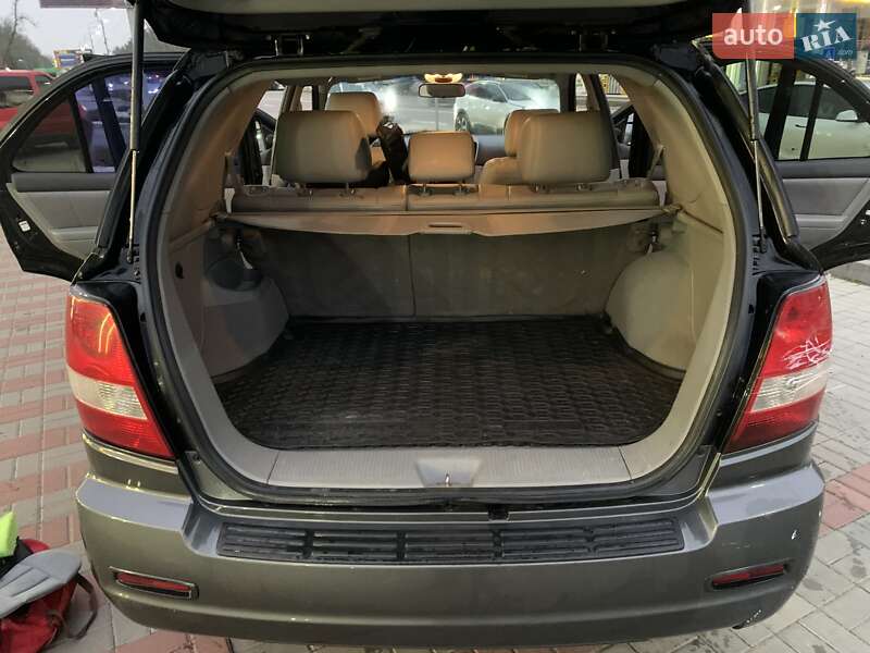 Позашляховик / Кросовер Kia Sorento 2005 в Броварах