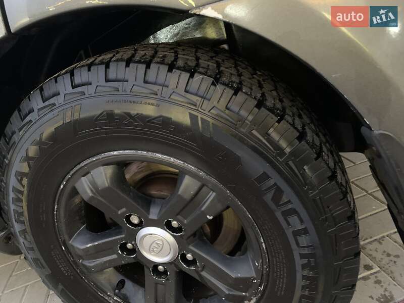 Позашляховик / Кросовер Kia Sorento 2005 в Броварах