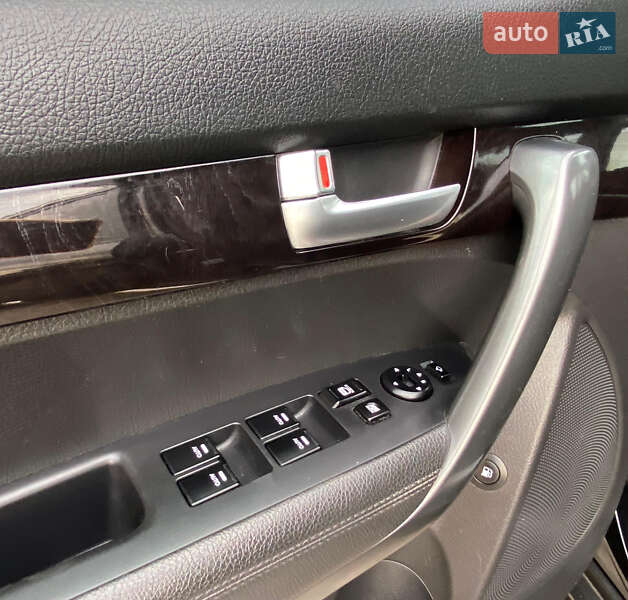 Позашляховик / Кросовер Kia Sorento 2013 в Рівному