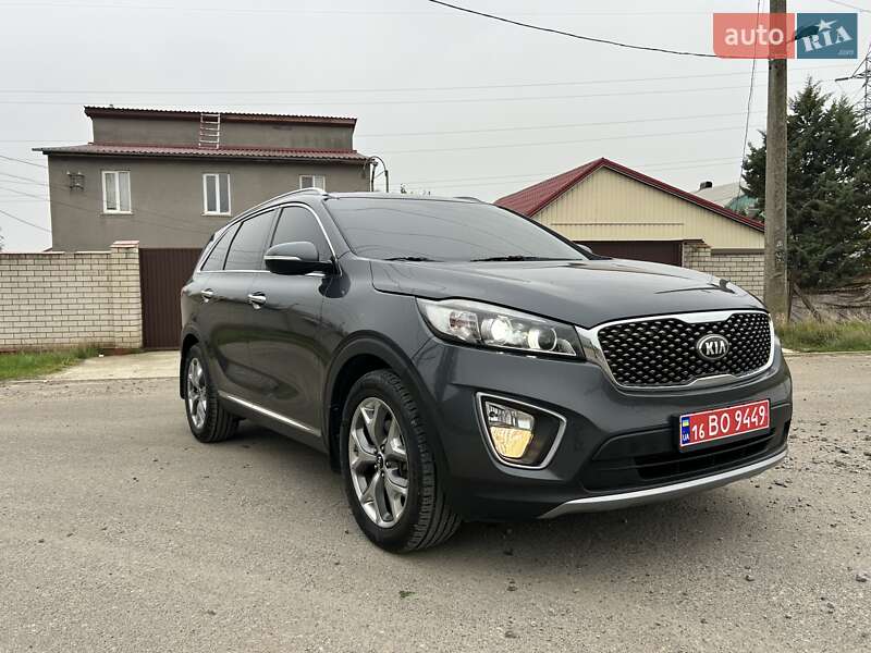 Внедорожник / Кроссовер Kia Sorento 2015 в Одессе