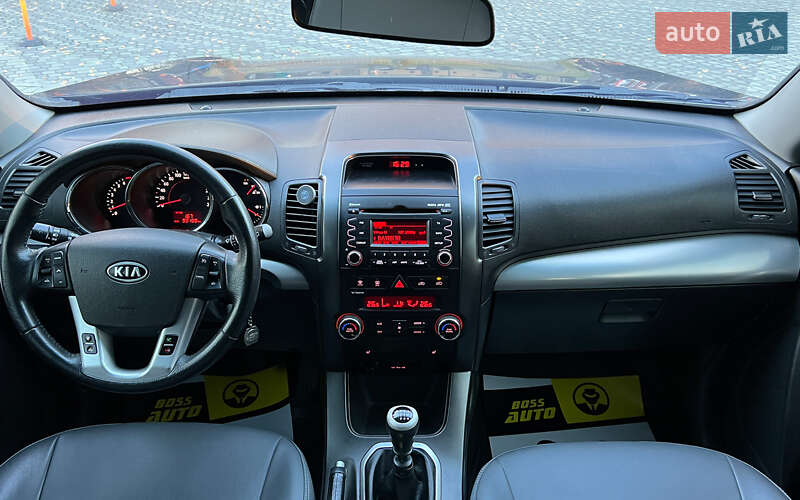 Внедорожник / Кроссовер Kia Sorento 2012 в Львове