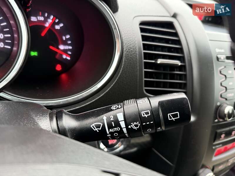 Позашляховик / Кросовер Kia Sorento 2012 в Бродах