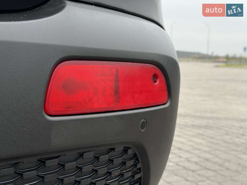 Позашляховик / Кросовер Kia Sorento 2012 в Бродах