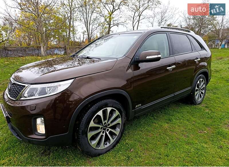 Внедорожник / Кроссовер Kia Sorento 2012 в Николаеве