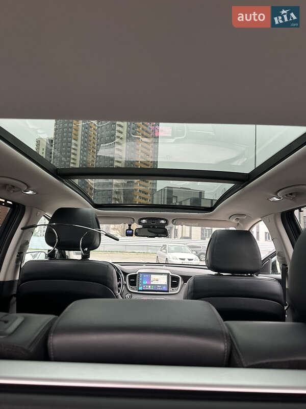 Позашляховик / Кросовер Kia Sorento 2015 в Києві фото 9 Позашляховик / Кросовер Kia Sorento 2015 в Києві