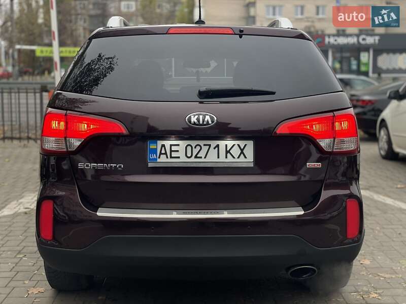 Позашляховик / Кросовер Kia Sorento 2013 в Дніпрі