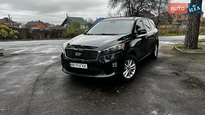 Kia Sorento 2018 VIN 5XYPG4A59KG472593 фото оголошення 16 з 79