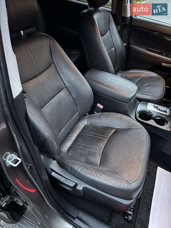 Позашляховик / Кросовер Kia Sorento 2012 в Луцьку фото 29 Позашляховик / Кросовер Kia Sorento 2012 в Луцьку
