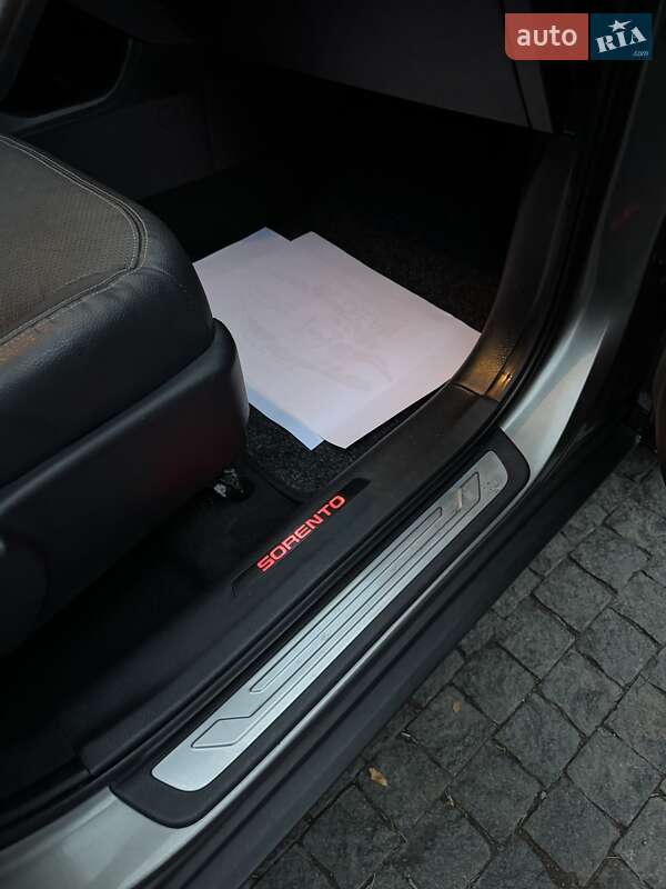 Позашляховик / Кросовер Kia Sorento 2012 в Луцьку фото 42 Позашляховик / Кросовер Kia Sorento 2012 в Луцьку