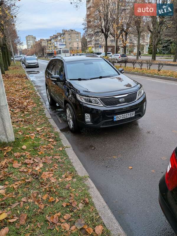 Внедорожник / Кроссовер Kia Sorento 2014 в Чорткове
