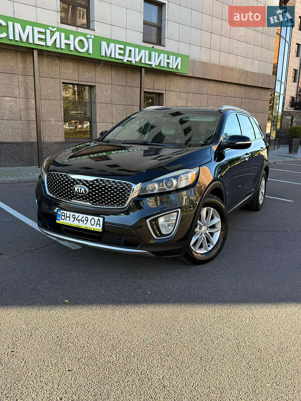 Внедорожник / Кроссовер Kia Sorento 2017 в Одессе