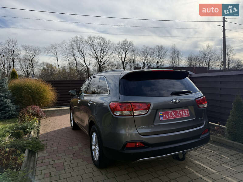Внедорожник / Кроссовер Kia Sorento 2015 в Стрые