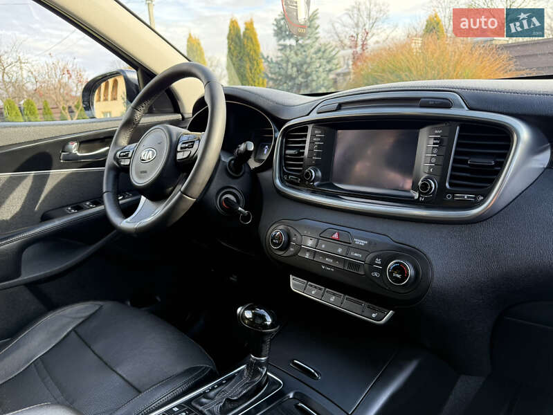 Внедорожник / Кроссовер Kia Sorento 2015 в Стрые