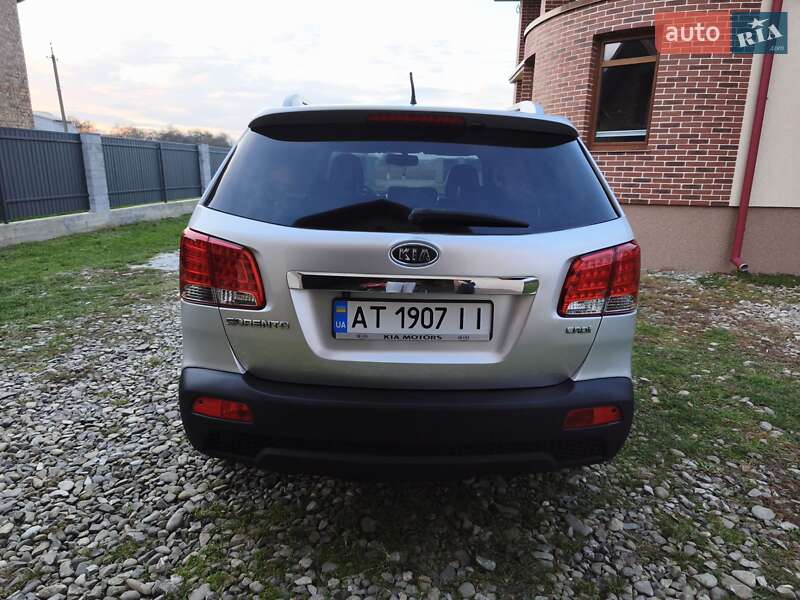 Внедорожник / Кроссовер Kia Sorento 2010 в Коломые фото 24 Внедорожник / Кроссовер Kia Sorento 2010 в Коломые