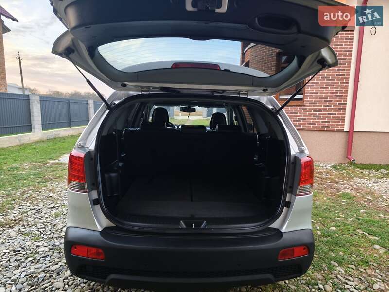 Внедорожник / Кроссовер Kia Sorento 2010 в Коломые фото 50 Внедорожник / Кроссовер Kia Sorento 2010 в Коломые