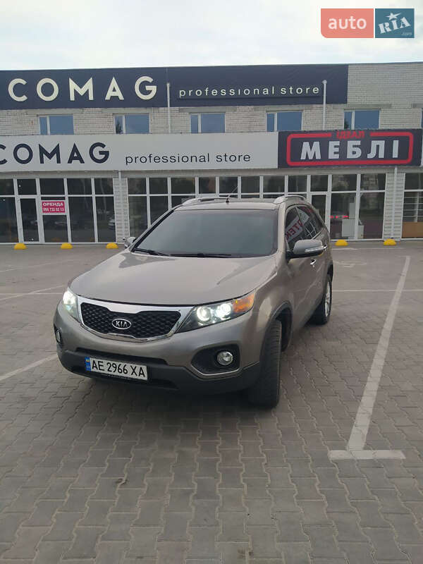 Внедорожник / Кроссовер Kia Sorento 2010 в Павлограде фото 4 Внедорожник / Кроссовер Kia Sorento 2010 в Павлограде
