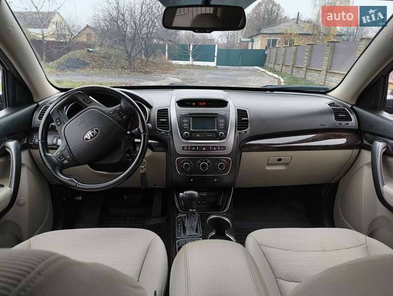 Внедорожник / Кроссовер Kia Sorento 2013 в Киеве