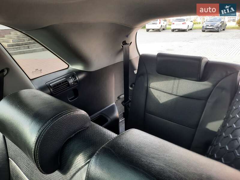 Внедорожник / Кроссовер Kia Sorento 2011 в Львове