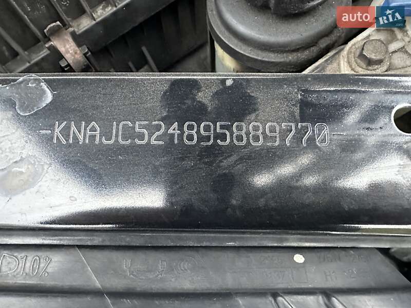 Внедорожник / Кроссовер Kia Sorento 2009 в Киеве