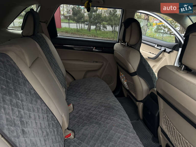 Внедорожник / Кроссовер Kia Sorento 2010 в Одессе фото 27 Внедорожник / Кроссовер Kia Sorento 2010 в Одессе