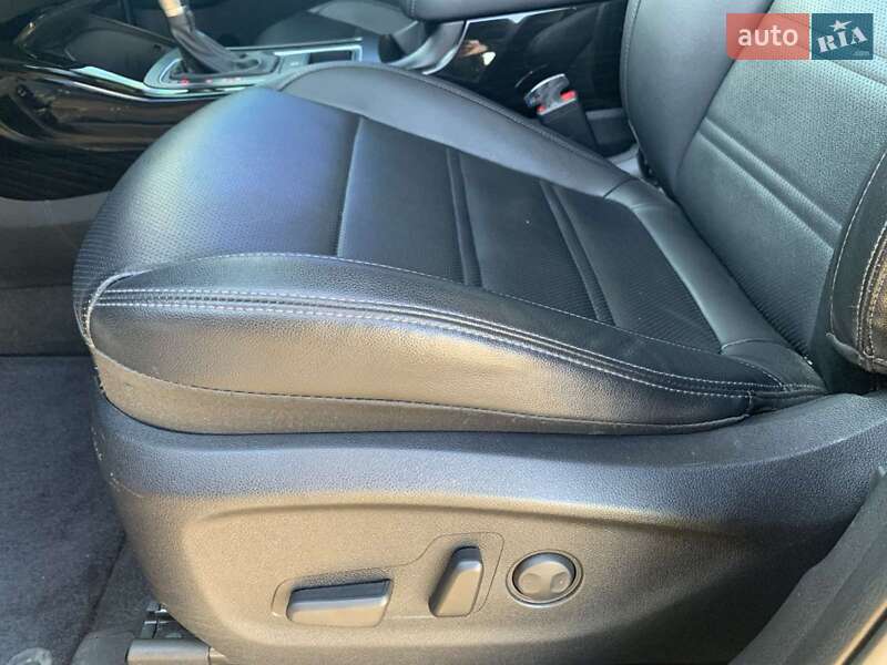 Позашляховик / Кросовер Kia Sorento 2019 в Києві фото 8 Позашляховик / Кросовер Kia Sorento 2019 в Києві