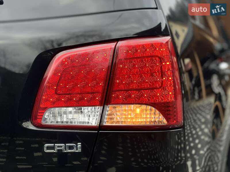 Позашляховик / Кросовер Kia Sorento 2012 в Ужгороді