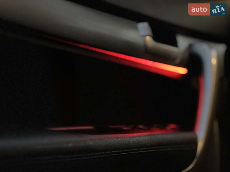 Позашляховик / Кросовер Kia Sorento 2012 в Ужгороді