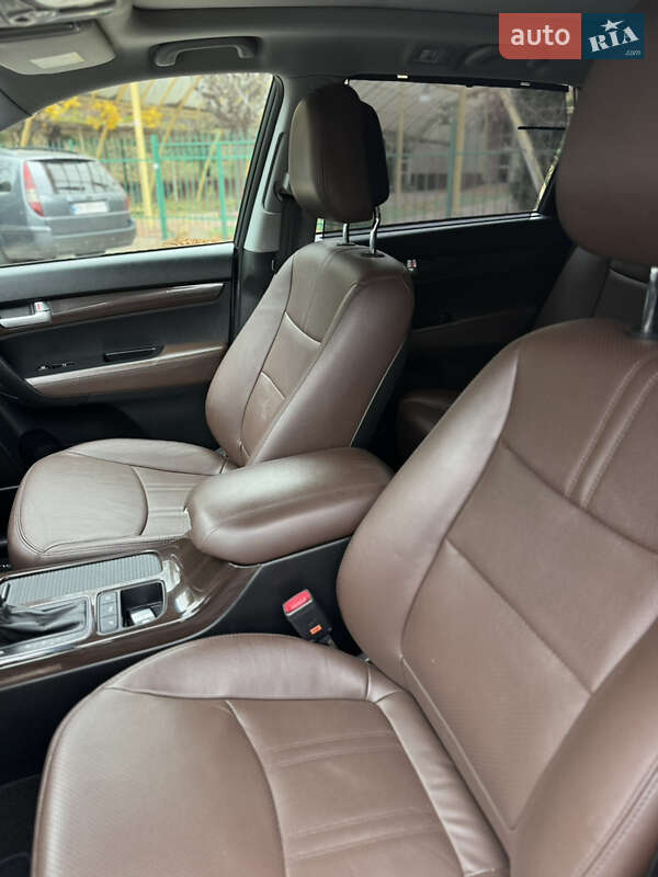 Позашляховик / Кросовер Kia Sorento 2014 в Рівному