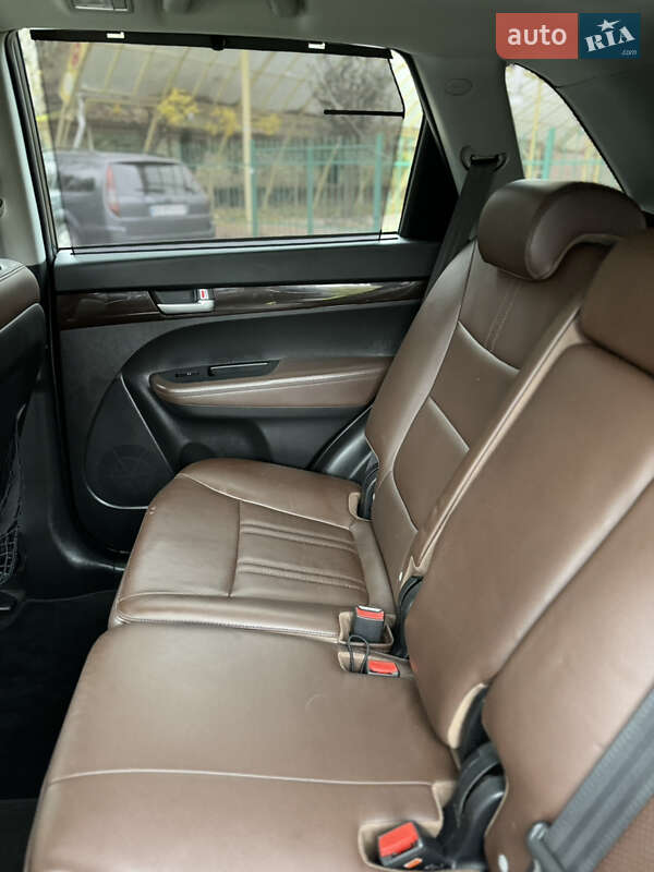 Позашляховик / Кросовер Kia Sorento 2014 в Рівному