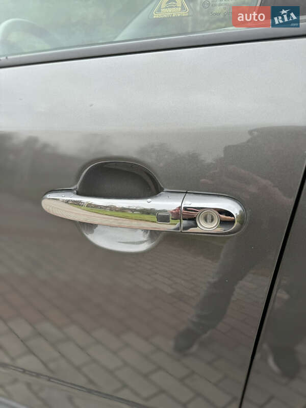 Позашляховик / Кросовер Kia Sorento 2014 в Рівному