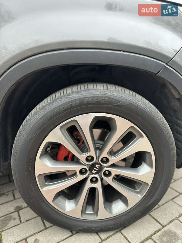 Позашляховик / Кросовер Kia Sorento 2014 в Рівному