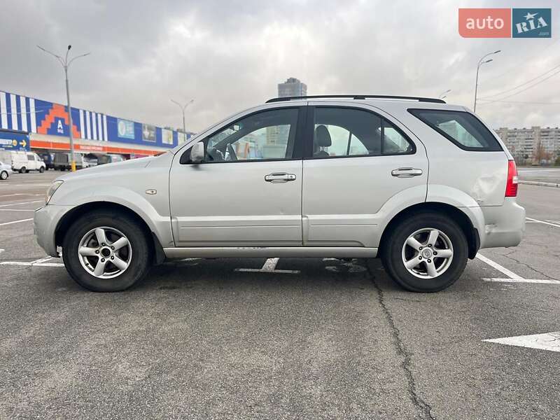 Позашляховик / Кросовер Kia Sorento 2007 в Києві