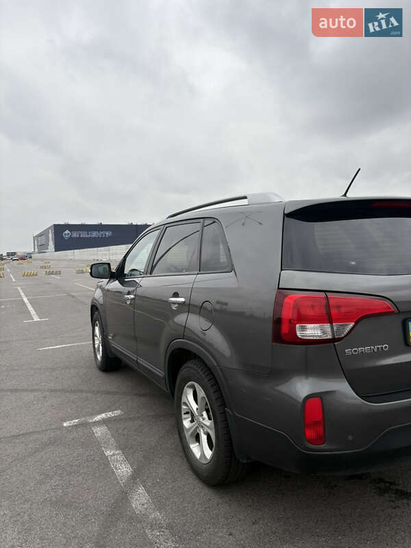 Позашляховик / Кросовер Kia Sorento 2013 в Львові фото 5 Позашляховик / Кросовер Kia Sorento 2013 в Львові