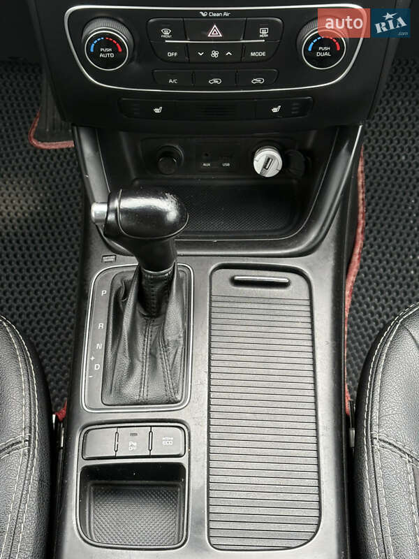 Позашляховик / Кросовер Kia Sorento 2013 в Львові фото 17 Позашляховик / Кросовер Kia Sorento 2013 в Львові