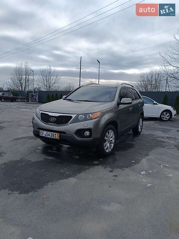 Позашляховик / Кросовер Kia Sorento 2011 в Вінниці