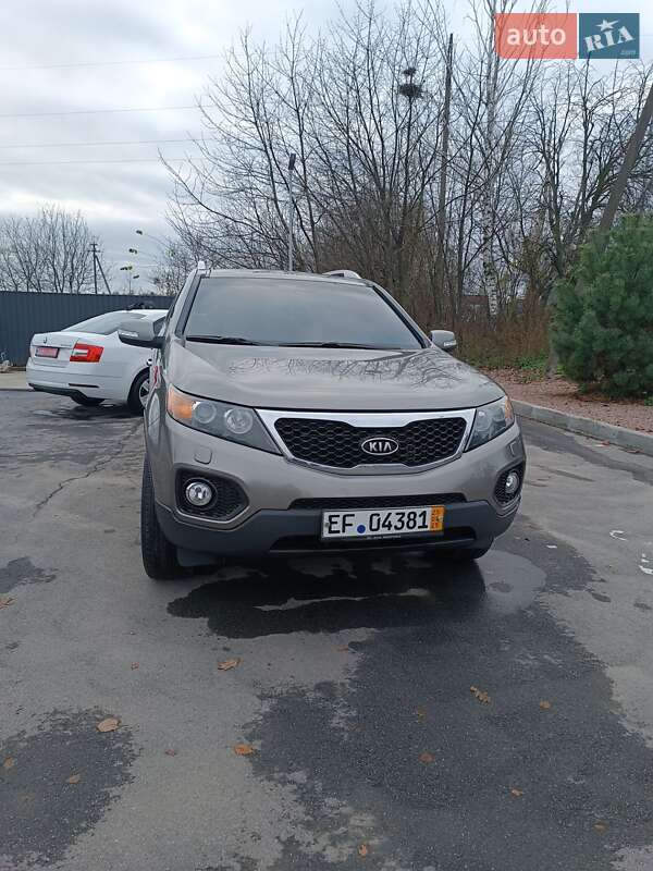 Позашляховик / Кросовер Kia Sorento 2011 в Вінниці
