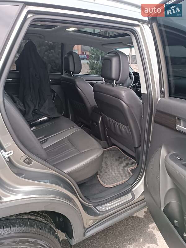 Позашляховик / Кросовер Kia Sorento 2011 в Вінниці