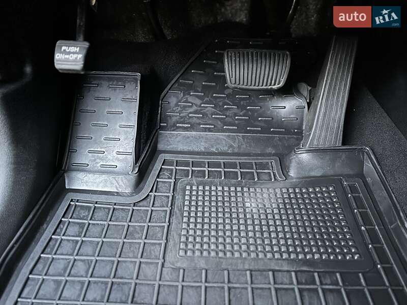 Позашляховик / Кросовер Kia Sorento 2017 в Одесі фото 38 Позашляховик / Кросовер Kia Sorento 2017 в Одесі